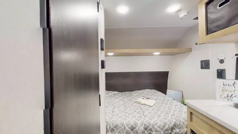 9CELP Floorplan Main Room