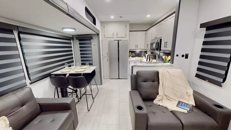 33CHEF Floorplan Main Room